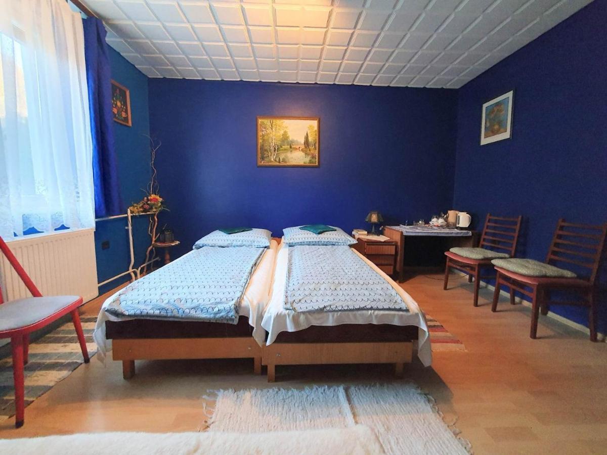 Pereszlenyi Vendeghaz Hotell Visegrád Exteriör bild